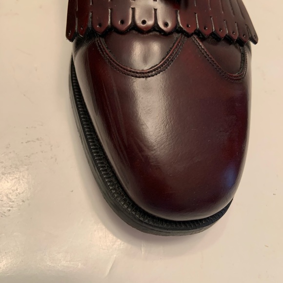 Johnston Murphy burgundy slip on wingtips 11.5M - Picture 5 of 10